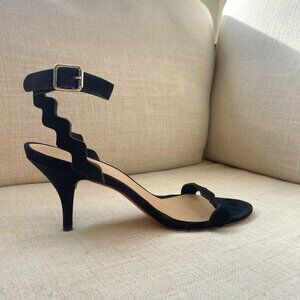 Loeffler Randall Reina Kitten Heel W9.5 - Holiday delight!